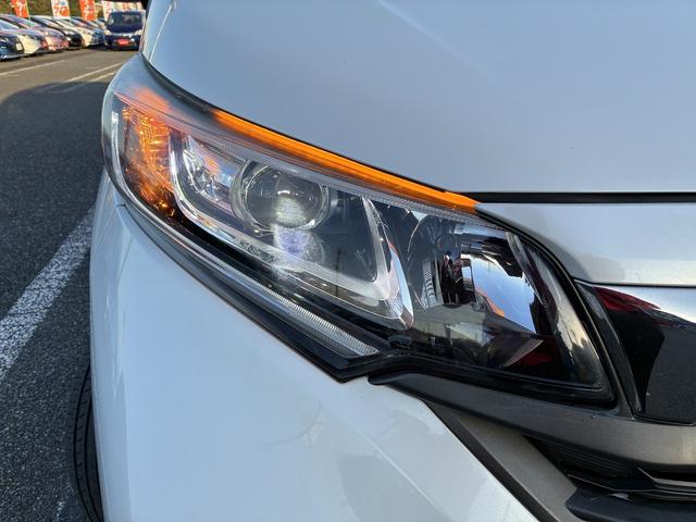 フリードハイブリッド ハイブリッド・クロスターホンダセンシング SDナビゲーションシステム フルセグテレビ BLUETOOTH バックカメラ スマートキー プッシュスタート ETC クルーズコントロール 前席シートヒーター 両側電動スライドドア LEDヘッドライト(49枚目)