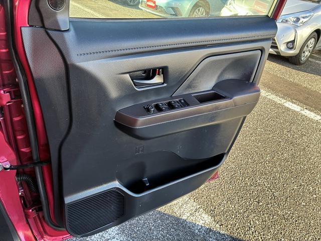 ルーミー G S 衝突軽減 フロアマット スマートキー プッシュスタート ETC クルーズコントロール 電動格納ミラー 両側電動スライドドア 運転席エアバック 助手席エアバック LEDヘッドライト オートライト(37枚目)