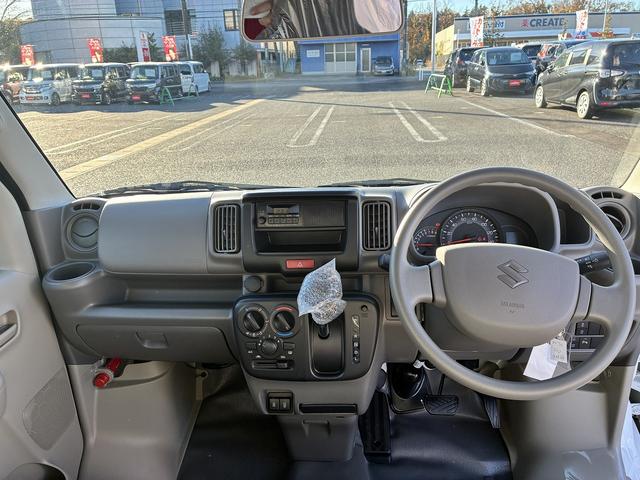 エブリイ PAリミテッド ラジオデッキ 前席パワーウィンドウ エアコン キーレスエントリーキーシステム コーナーセンサー レーダーブレーキサポート アイドリングストップ 助手席側エアーバック USB 運転席エアーバック(21枚目)