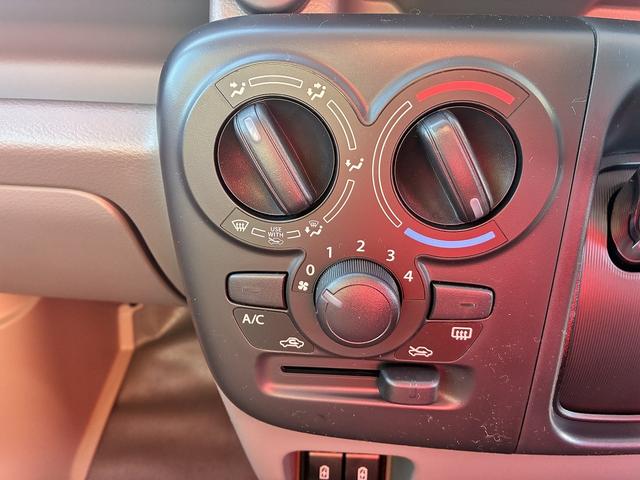 エブリイ PAリミテッド ラジオデッキ 前席パワーウィンドウ エアコン キーレスエントリーキーシステム コーナーセンサー レーダーブレーキサポート アイドリングストップ 助手席側エアーバック USB 運転席エアーバック(26枚目)