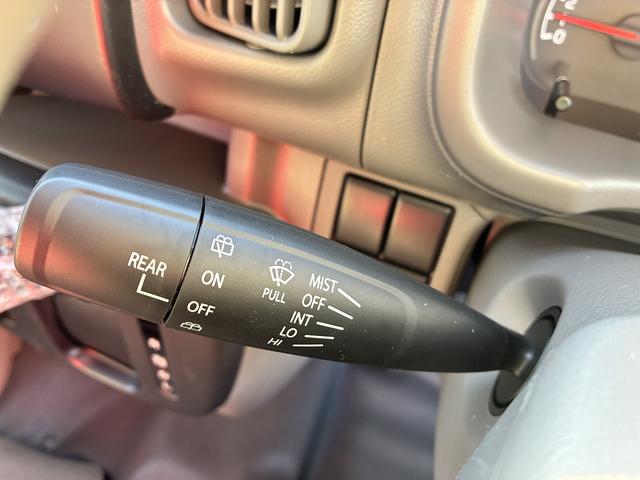 エブリイ PAリミテッド ラジオデッキ 前席パワーウィンドウ エアコン キーレスエントリーキーシステム コーナーセンサー レーダーブレーキサポート アイドリングストップ 助手席側エアーバック USB 運転席エアーバック(32枚目)