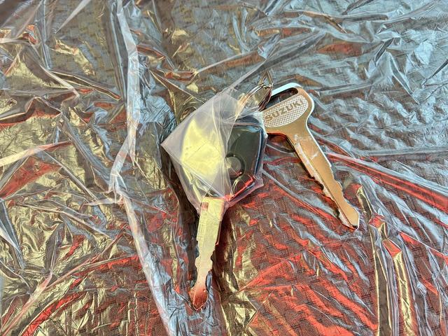 エブリイ PAリミテッド ラジオデッキ 前席パワーウィンドウ エアコン キーレスエントリーキーシステム コーナーセンサー レーダーブレーキサポート アイドリングストップ 助手席側エアーバック USB 運転席エアーバック(47枚目)