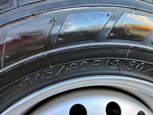 エブリイ PAリミテッド ラジオデッキ 前席パワーウィンドウ エアコン キーレスエントリーキーシステム コーナーセンサー レーダーブレーキサポート アイドリングストップ 助手席側エアーバック USB 運転席エアーバック(54枚目)