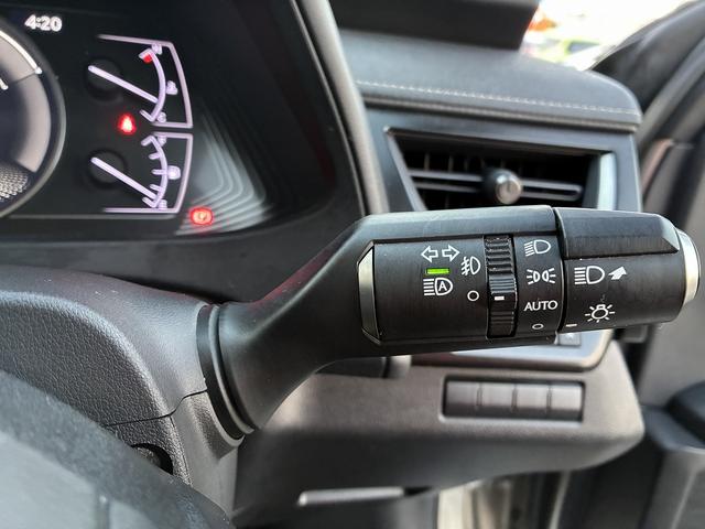 UX UX250h バージョンC 純正ナビ 衝突軽減 レーンキープアシスト フルセグTV CD DVD Bluetooth接続 バックカメラ ETC クルーズコントロール シートヒーター LED パワーシート ハンドルヒーター(34枚目)