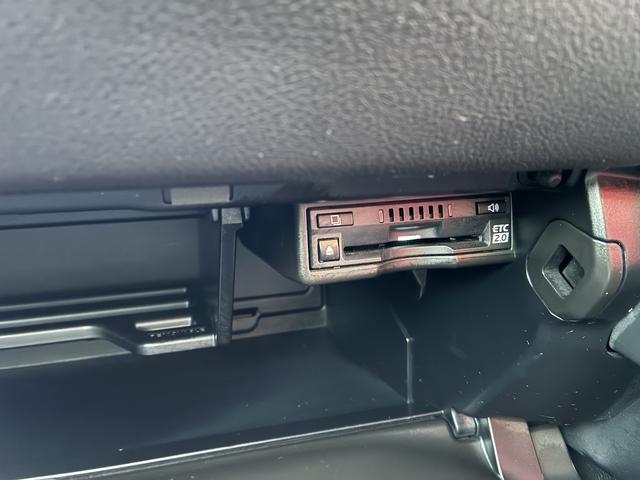 UX UX250h バージョンC 純正ナビ 衝突軽減 レーンキープアシスト フルセグTV CD DVD Bluetooth接続 バックカメラ ETC クルーズコントロール シートヒーター LED パワーシート ハンドルヒーター(38枚目)