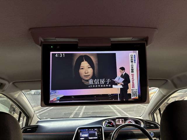 シエンタ ハイブリッドG 純正ナビ バックカメラ ETC Bluetoothオーディオ オートエアコン オートライト 衝突軽減ブレーキ フルセグテレビ オートハイビーム 両側電動スライドドア 後席モニター 電動格納ミラー(4枚目)