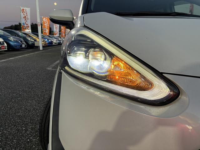 シエンタ ハイブリッドG 純正ナビ バックカメラ ETC Bluetoothオーディオ オートエアコン オートライト 衝突軽減ブレーキ フルセグテレビ オートハイビーム 両側電動スライドドア 後席モニター 電動格納ミラー(49枚目)