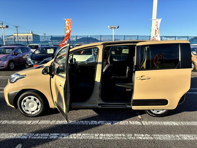 シエンタ ハイブリッドG 純正ナビ フルセグTV 衝突軽減 レーンキープアシスト Bluetooth接続 全周囲カメラ ETC コーナーセンサー アダプティブクルーズコントロール LEDヘッドライト 両側電動スライドドア(13枚目)