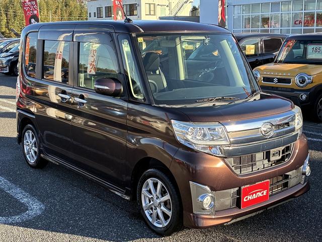 タント カスタムＸ　ＳＡ　純正ナビ　バックカメラ　フルセグテレビ　Ｂｌｕｅｔｏｏｔｈオーディオ　スマートキー　電動格納ミラー　両側スライドドア片側電動ドア　ステアリングリモコン　ＣＤ　ＤＶＤ　ＵＳＢ接続　ＬＥＤヘッドライト（7枚目）