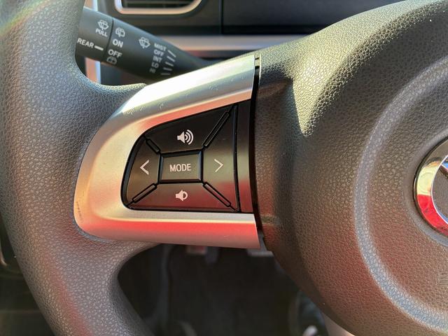 タント カスタムＸ　ＳＡ　純正ナビ　バックカメラ　フルセグテレビ　Ｂｌｕｅｔｏｏｔｈオーディオ　スマートキー　電動格納ミラー　両側スライドドア片側電動ドア　ステアリングリモコン　ＣＤ　ＤＶＤ　ＵＳＢ接続　ＬＥＤヘッドライト（34枚目）