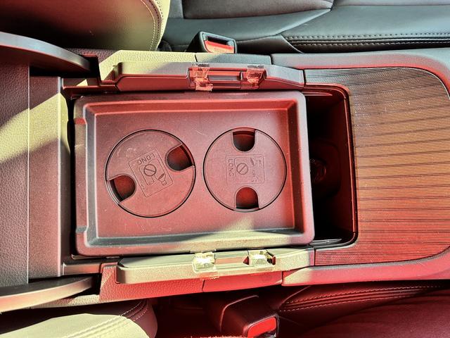 ハリアーハイブリッド G 純正ナビ フルセグTV 衝突軽減 レーンキープアシスト バックカメラ Bluetooth接続 ETC クルーズコントロール LEDヘッドライト パワーシート 電格ミラー 電動リアゲート オートライト(44枚目)