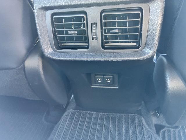 ハリアーハイブリッド G 純正ナビ フルセグTV 衝突軽減 レーンキープアシスト バックカメラ Bluetooth接続 ETC クルーズコントロール LEDヘッドライト パワーシート 電格ミラー 電動リアゲート オートライト(45枚目)