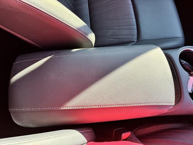 ハリアーハイブリッド G 純正ナビ フルセグTV 衝突軽減 レーンキープアシスト バックカメラ Bluetooth接続 ETC クルーズコントロール LEDヘッドライト パワーシート 電格ミラー 電動リアゲート オートライト(47枚目)