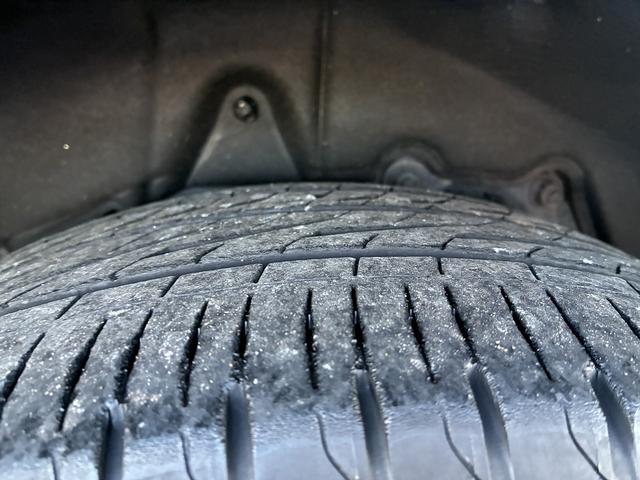 アルファード ２．５Ｓ　Ｃパッケージ　ＳＤナビゲーションシステム　フルセグテレビ　ＣＤ　ＤＶＤ　ＢＬＵＥＴＯＯＴＨ　ＵＳＢ　バックカメラ　全方位カメラ　スマートキー　プッシュスタート　ＥＴＣ　コーナーセンサー　両側電動スライドドア　ステリ（56枚目）