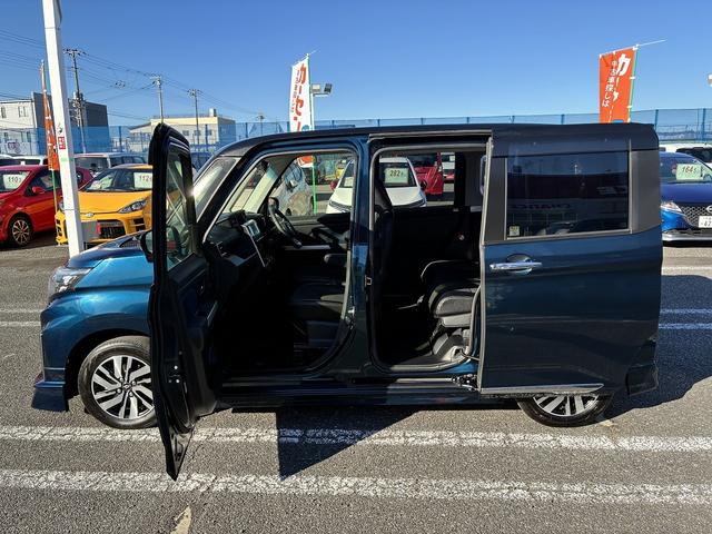 トール カスタムＧ　ナビ　フルセグＴＶ　　ＣＤ　ＤＶＤ　Ｂｌｕｅｔｏｏｔｈ　全周囲カメラ　ＥＴＣ　スマートキー　クルーズコントロール　両側電動スライドドア　純正アルミホイール（13枚目）