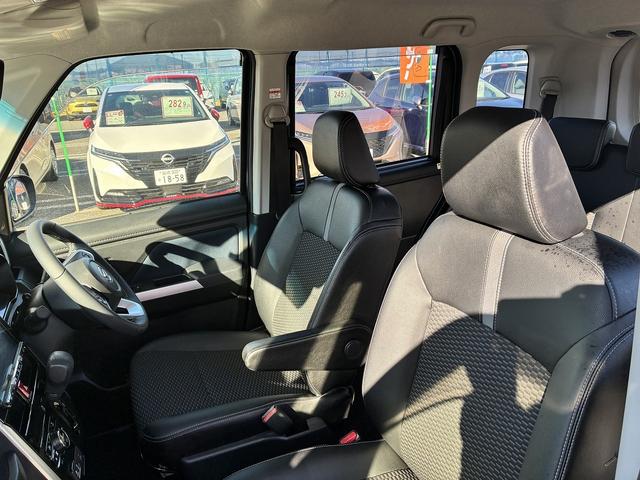 トール カスタムＧ　ナビ　フルセグＴＶ　　ＣＤ　ＤＶＤ　Ｂｌｕｅｔｏｏｔｈ　全周囲カメラ　ＥＴＣ　スマートキー　クルーズコントロール　両側電動スライドドア　純正アルミホイール（14枚目）