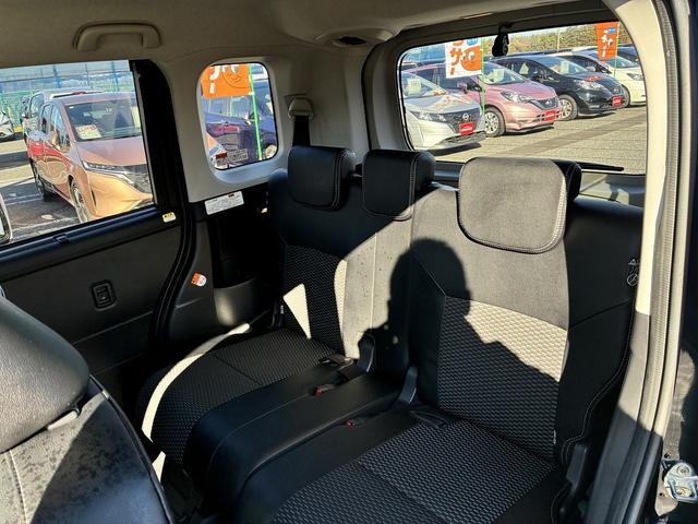 トール カスタムＧ　ナビ　フルセグＴＶ　　ＣＤ　ＤＶＤ　Ｂｌｕｅｔｏｏｔｈ　全周囲カメラ　ＥＴＣ　スマートキー　クルーズコントロール　両側電動スライドドア　純正アルミホイール（15枚目）