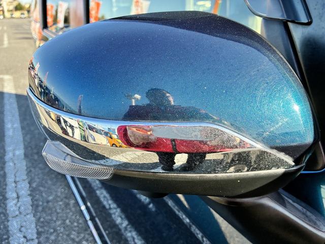 トール カスタムＧ　ナビ　フルセグＴＶ　　ＣＤ　ＤＶＤ　Ｂｌｕｅｔｏｏｔｈ　全周囲カメラ　ＥＴＣ　スマートキー　クルーズコントロール　両側電動スライドドア　純正アルミホイール（51枚目）