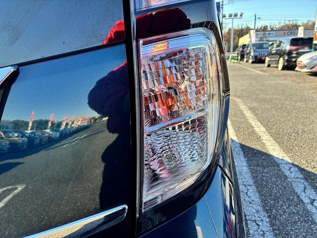 トール カスタムＧ　ナビ　フルセグＴＶ　　ＣＤ　ＤＶＤ　Ｂｌｕｅｔｏｏｔｈ　全周囲カメラ　ＥＴＣ　スマートキー　クルーズコントロール　両側電動スライドドア　純正アルミホイール（53枚目）