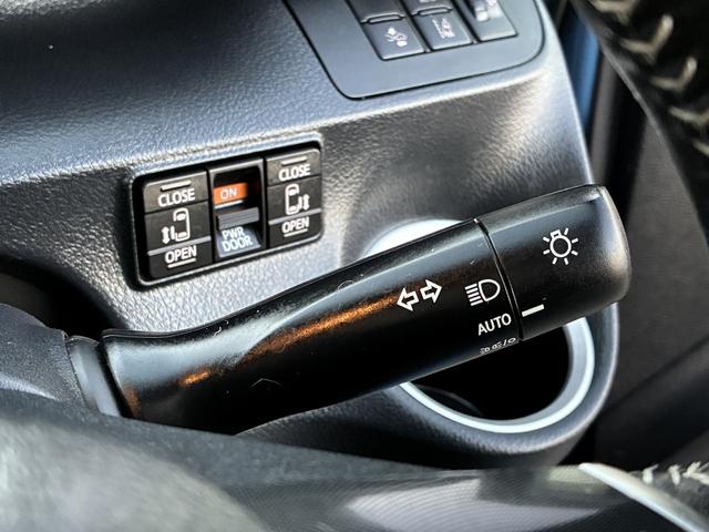 シエンタ ハイブリッドファンベースGセーフティーエディションII レーンアシスト 純正ナビ ワンセグTV CD/DVD Bluetooth バックカメラ ETC クルーズコントロール 電動格納ミラー 両側電動スライドドア オートライト オートハイビーム 三列シート(37枚目)