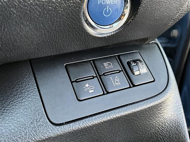 シエンタ ハイブリッドファンベースGセーフティーエディションII レーンアシスト 純正ナビ ワンセグTV CD/DVD Bluetooth バックカメラ ETC クルーズコントロール 電動格納ミラー 両側電動スライドドア オートライト オートハイビーム 三列シート(41枚目)