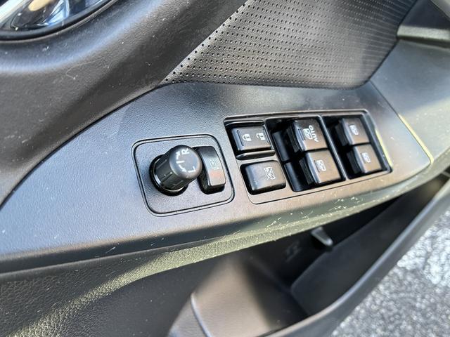 ☆この車いいかも．．☆そう思って頂けましたら、まずはお気に入り追加をクリック！追加して何度か見て、「やっぱりいいな」と思ったら、迷わずに、お気軽にお問合せ下さい。運命の一台かも．．．．．