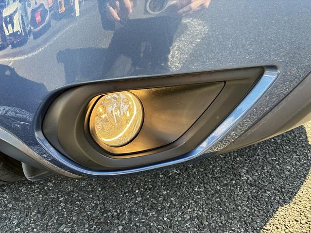 ☆キズやヘコミも☆　　ぶつけてしまった！ぶつけられちゃった！そんなときも大丈夫！自社鈑金工場も完備しています！自社工場だからこそ出来る丁寧な作業、納得の価格、もしもの時の対応もお任せ下さい！