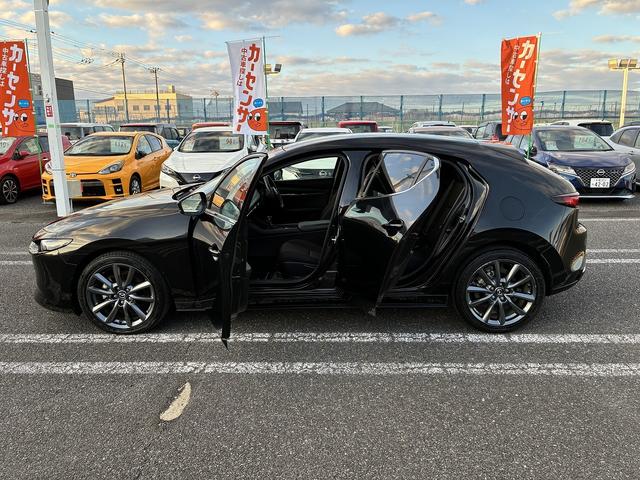 MAZDA3ファストバック XDプロアクティブ W/サイド/カーテンエアバック ブラインドスポットモニター 純正ナビ フルセグ Bluetooth バック/サイド/フロントカメラ アイドリングストップ MTモード クルーズコントロール オートライト(13枚目)