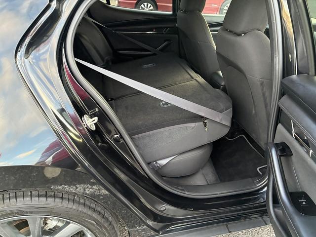 MAZDA3ファストバック XDプロアクティブ W/サイド/カーテンエアバック ブラインドスポットモニター 純正ナビ フルセグ Bluetooth バック/サイド/フロントカメラ アイドリングストップ MTモード クルーズコントロール オートライト(18枚目)