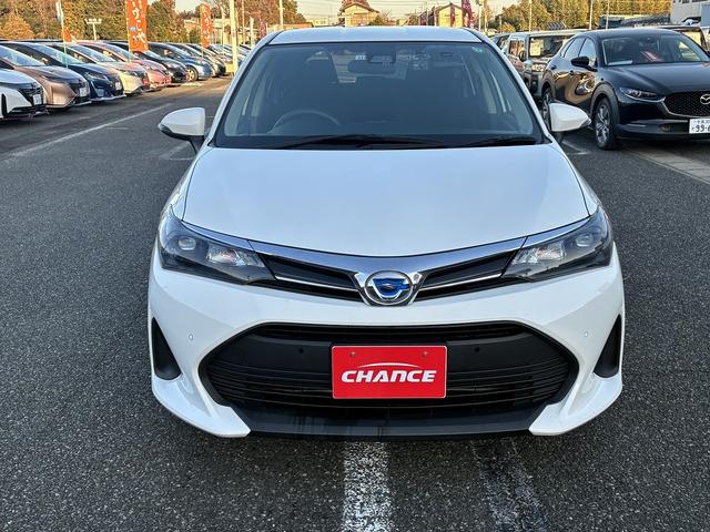 カローラフィールダー ハイブリッド EX SDナビゲーションシステム BLUETOOTH バックカメラ USB スマートキー プッシュスタート ETC 電動格納ドアミラー LEDヘッドライト オートライト オートエアコン Wエアーバック(6枚目)