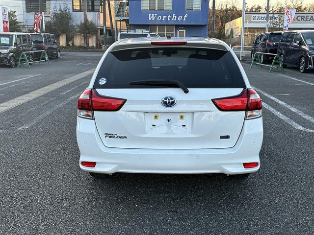 カローラフィールダー ハイブリッド EX SDナビゲーションシステム BLUETOOTH バックカメラ USB スマートキー プッシュスタート ETC 電動格納ドアミラー LEDヘッドライト オートライト オートエアコン Wエアーバック(10枚目)