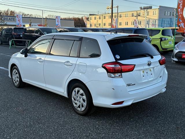 カローラフィールダー ハイブリッド EX SDナビゲーションシステム BLUETOOTH バックカメラ USB スマートキー プッシュスタート ETC 電動格納ドアミラー LEDヘッドライト オートライト オートエアコン Wエアーバック(11枚目)