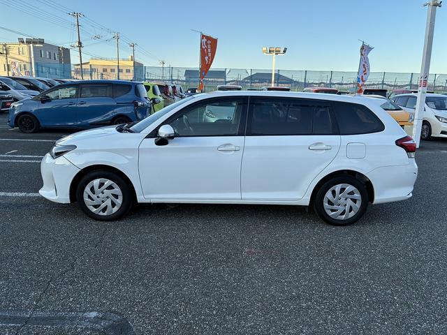 カローラフィールダー ハイブリッド EX SDナビゲーションシステム BLUETOOTH バックカメラ USB スマートキー プッシュスタート ETC 電動格納ドアミラー LEDヘッドライト オートライト オートエアコン Wエアーバック(12枚目)