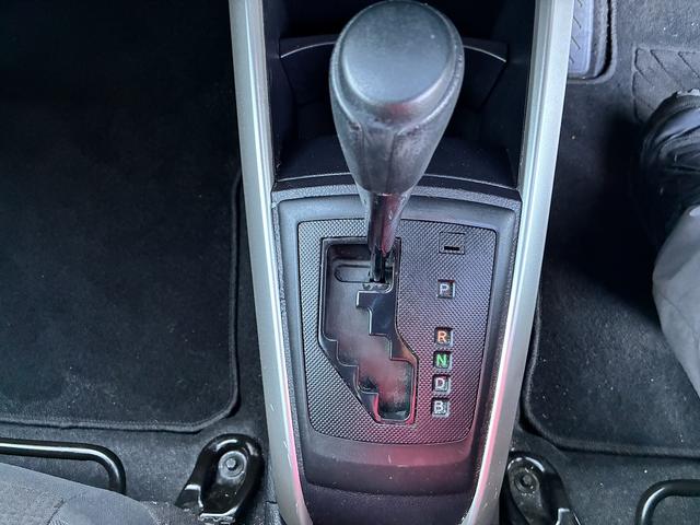 カローラフィールダー ハイブリッド EX SDナビゲーションシステム BLUETOOTH バックカメラ USB スマートキー プッシュスタート ETC 電動格納ドアミラー LEDヘッドライト オートライト オートエアコン Wエアーバック(28枚目)