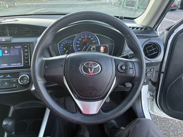 カローラフィールダー ハイブリッド EX SDナビゲーションシステム BLUETOOTH バックカメラ USB スマートキー プッシュスタート ETC 電動格納ドアミラー LEDヘッドライト オートライト オートエアコン Wエアーバック(31枚目)