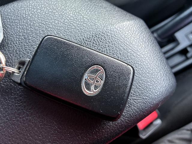 カローラフィールダー ハイブリッド EX SDナビゲーションシステム BLUETOOTH バックカメラ USB スマートキー プッシュスタート ETC 電動格納ドアミラー LEDヘッドライト オートライト オートエアコン Wエアーバック(43枚目)