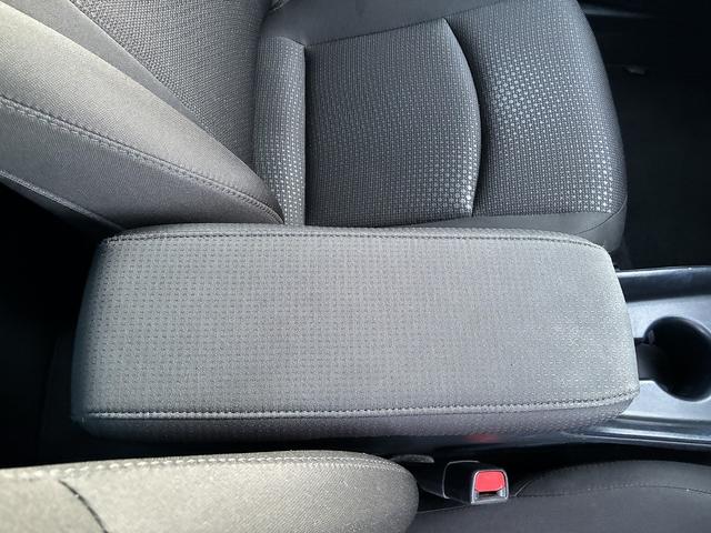 プリウス S SDナビゲーションシステム レーダーブレーキサポート レーンキープアシスト CD DVD バックカメラ スマートキー プッシュスタート ETC クルーズコントロール 電動格納ドアミラー LEDヘッドラ(24枚目)