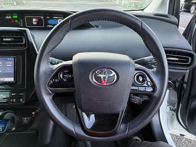 プリウス S SDナビゲーションシステム レーダーブレーキサポート レーンキープアシスト CD DVD バックカメラ スマートキー プッシュスタート ETC クルーズコントロール 電動格納ドアミラー LEDヘッドラ(32枚目)