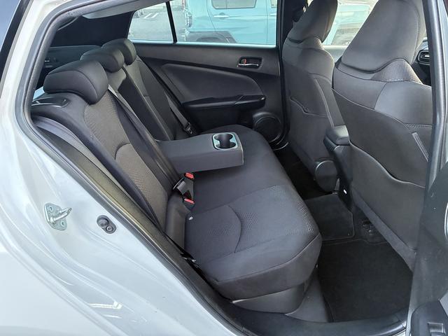 プリウス S SDナビゲーションシステム ワンセグテレビ CD DVD BLUETOOTH USB バックカメラ スマートキー プッシュスタート ETC クルーズコントロール 電動格納ドアミラー LEDヘッドライト(25枚目)