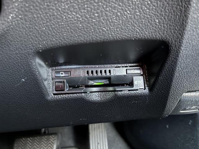 プリウス S SDナビゲーションシステム ワンセグテレビ CD DVD BLUETOOTH USB バックカメラ スマートキー プッシュスタート ETC クルーズコントロール 電動格納ドアミラー LEDヘッドライト(42枚目)