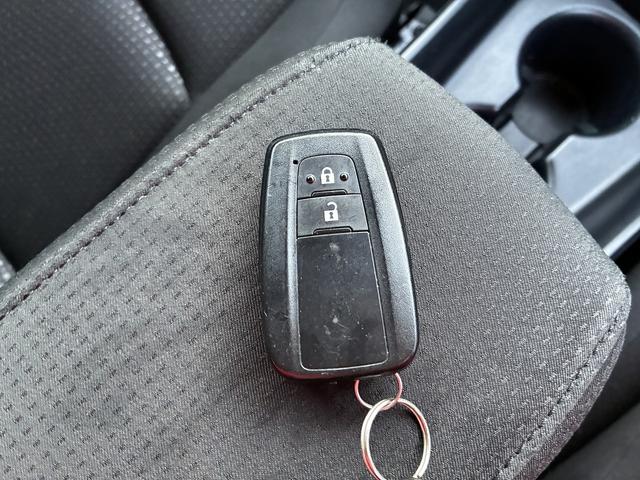 プリウス S SDナビゲーションシステム ワンセグテレビ CD DVD BLUETOOTH USB バックカメラ スマートキー プッシュスタート ETC クルーズコントロール 電動格納ドアミラー LEDヘッドライト(45枚目)