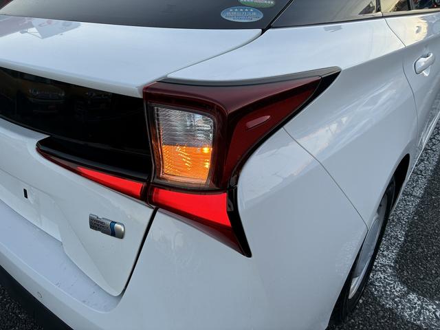 プリウス S SDナビゲーションシステム ワンセグテレビ CD DVD BLUETOOTH USB バックカメラ スマートキー プッシュスタート ETC クルーズコントロール 電動格納ドアミラー LEDヘッドライト(53枚目)