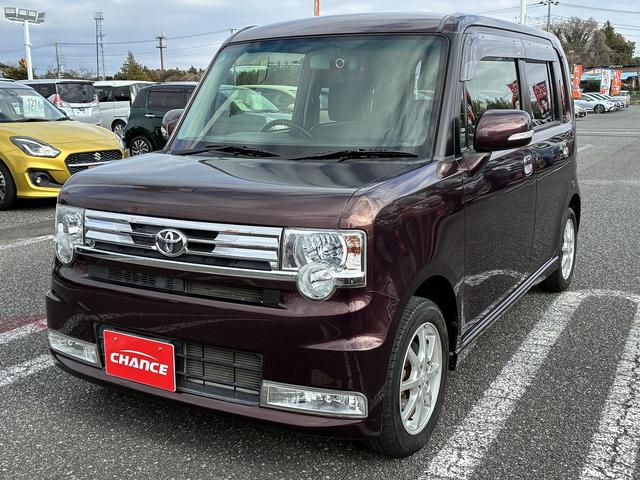 ピクシススペース カスタム　Ｇ　ＳＤナビ　ワンセグＴＶ　ＣＤ／ＤＶＤ　バックカメラ　オートエアコン　ＨＩＤ　電動格納ミラー　ＥＴＣ　アイドリングストップ　ドライブレコーダー　フルフラット　スマートキー　衝突安全ボディ　盗難防止（5枚目）