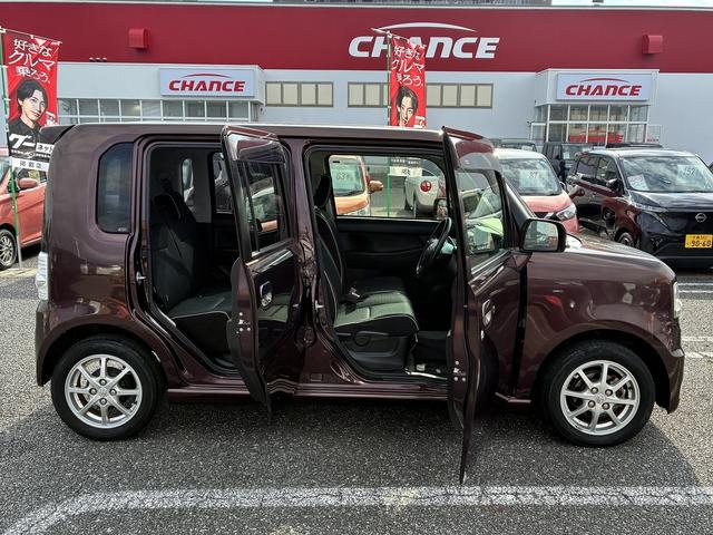 ピクシススペース カスタム　Ｇ　ＳＤナビ　ワンセグＴＶ　ＣＤ／ＤＶＤ　バックカメラ　オートエアコン　ＨＩＤ　電動格納ミラー　ＥＴＣ　アイドリングストップ　ドライブレコーダー　フルフラット　スマートキー　衝突安全ボディ　盗難防止（21枚目）