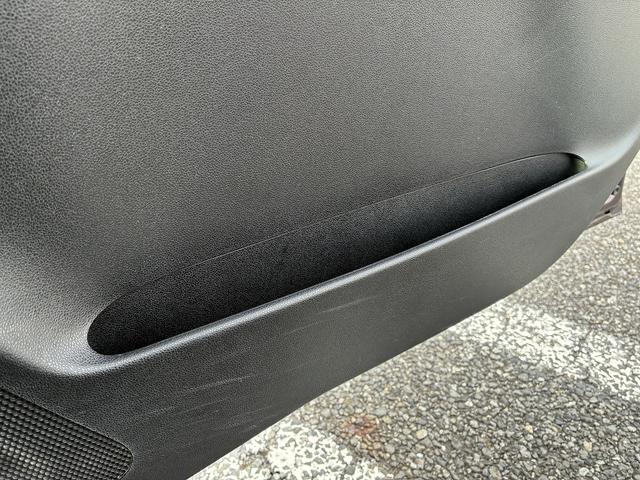 ピクシススペース カスタム　Ｇ　ＳＤナビ　ワンセグＴＶ　ＣＤ／ＤＶＤ　バックカメラ　オートエアコン　ＨＩＤ　電動格納ミラー　ＥＴＣ　アイドリングストップ　ドライブレコーダー　フルフラット　スマートキー　衝突安全ボディ　盗難防止（31枚目）