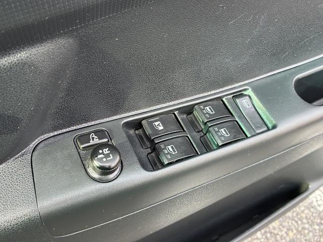 ピクシススペース カスタム　Ｇ　ＳＤナビ　ワンセグＴＶ　ＣＤ／ＤＶＤ　バックカメラ　オートエアコン　ＨＩＤ　電動格納ミラー　ＥＴＣ　アイドリングストップ　ドライブレコーダー　フルフラット　スマートキー　衝突安全ボディ　盗難防止（40枚目）