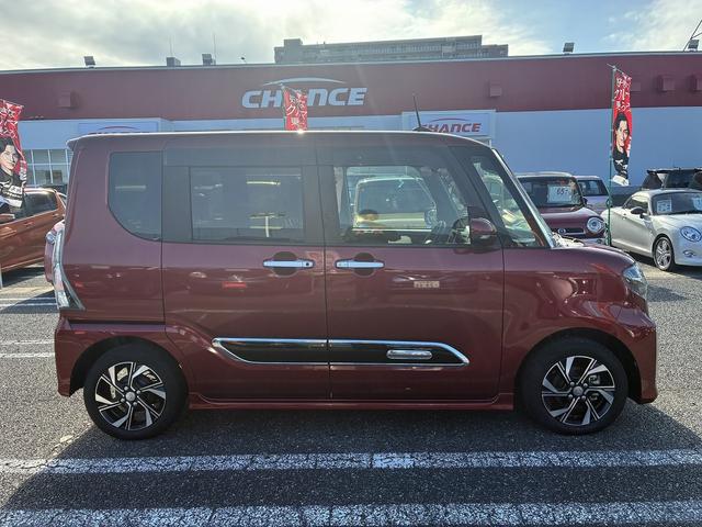 タント カスタムＸスタイルセレクション　Ｗ／サイドエアバック　衝突軽減　フロアマット　スマートキー　プッシュスタート　コーナーセンサー　シートヒーター　両側電動スライドドア　ＬＥＤヘッドライト　オートライト　純正アルミホイール１４インチ（8枚目）