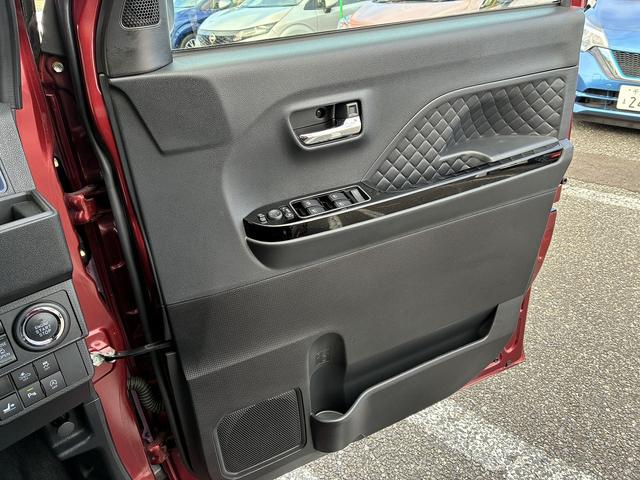 タント カスタムＸスタイルセレクション　Ｗ／サイドエアバック　衝突軽減　フロアマット　スマートキー　プッシュスタート　コーナーセンサー　シートヒーター　両側電動スライドドア　ＬＥＤヘッドライト　オートライト　純正アルミホイール１４インチ（40枚目）