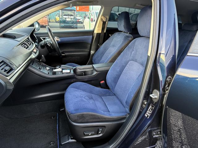 ＣＴ ＣＴ２００ｈ　バージョンＣ　メモリーナビ　フルセグＴＶ　ＣＤ／ＤＶＤ　Ｂｌｕｅｔｏｏｔｈ　バックカメラ　クルーズコントロール　シートヒーター　電動格納ミラー　オートライト　パワーシート　純正アルミホイール１７インチ　スマートキー（14枚目）