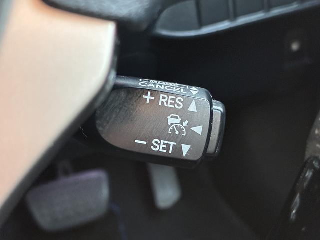 ＣＴ ＣＴ２００ｈ　バージョンＣ　メモリーナビ　フルセグＴＶ　ＣＤ／ＤＶＤ　Ｂｌｕｅｔｏｏｔｈ　バックカメラ　クルーズコントロール　シートヒーター　電動格納ミラー　オートライト　パワーシート　純正アルミホイール１７インチ　スマートキー（40枚目）